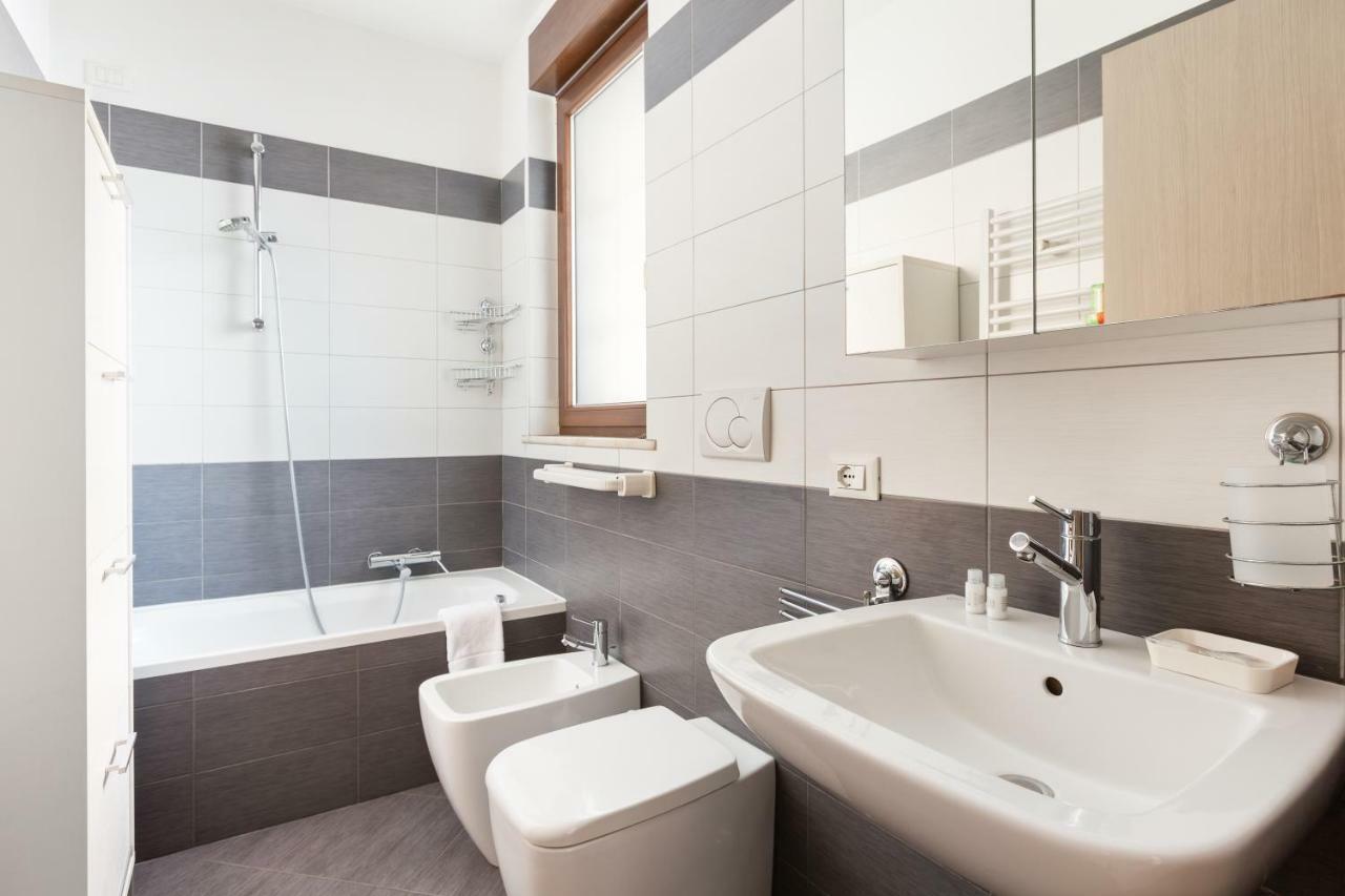Corsica Huge Terrace Flats Apartment Milano Ngoại thất bức ảnh
